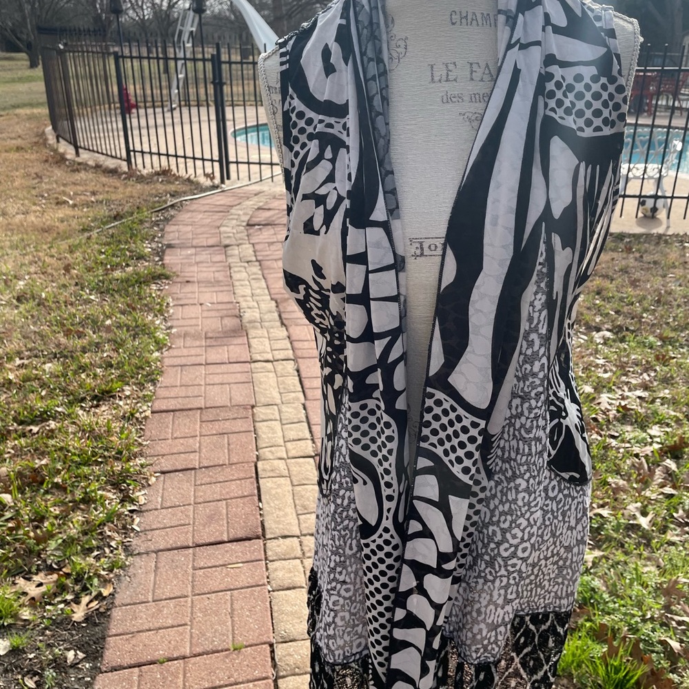 Black and White Patterned Scarf Vest